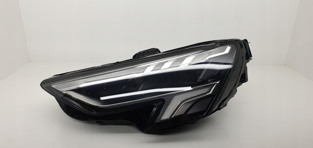 Купити Audi a3 8y0941033 full led фара ліва європа