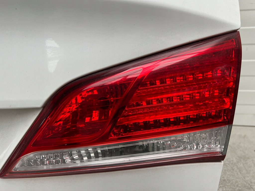 фото №6, Кришка багажника задня багажника hyundai i40 sedan камера