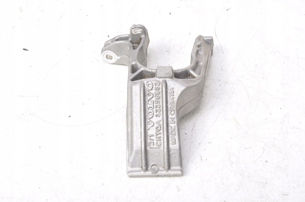 фото №3, Volvo xc60 ii кронштейн кронштейн насоса тормозной 32256082 2022 r