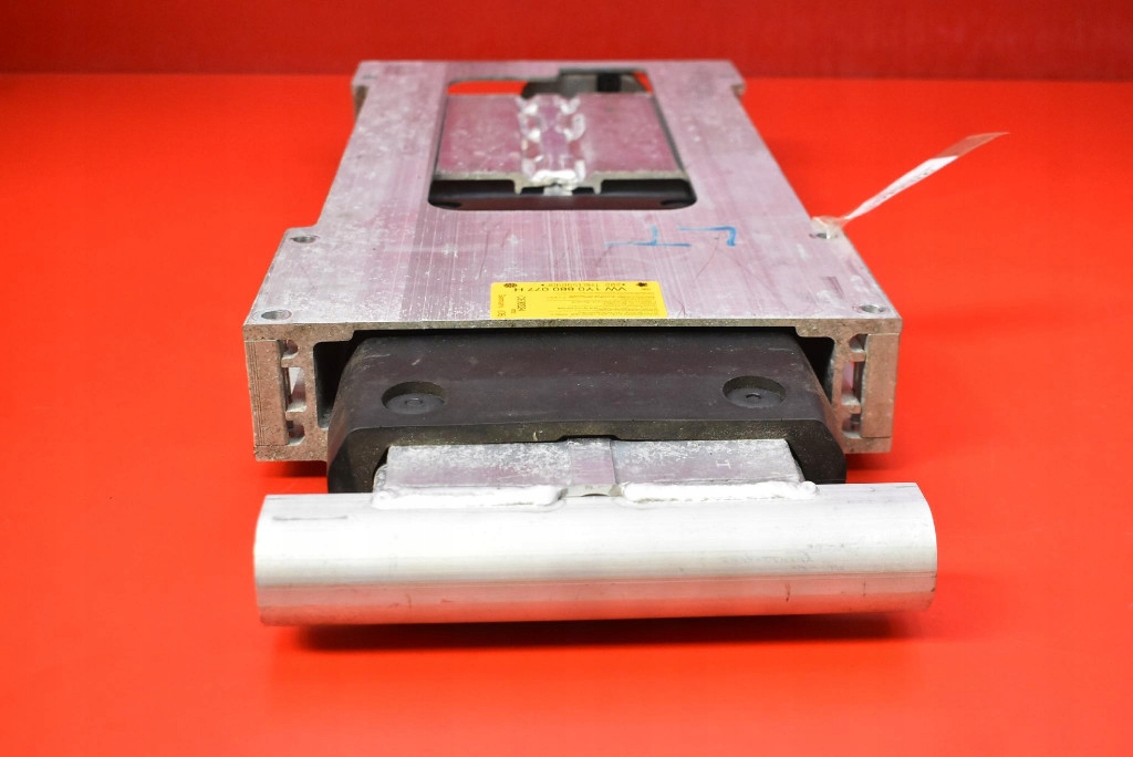 фото №10, Підголівник піротехнічний лівий задня 1y0880077h vw new beetle cabrio 98-05