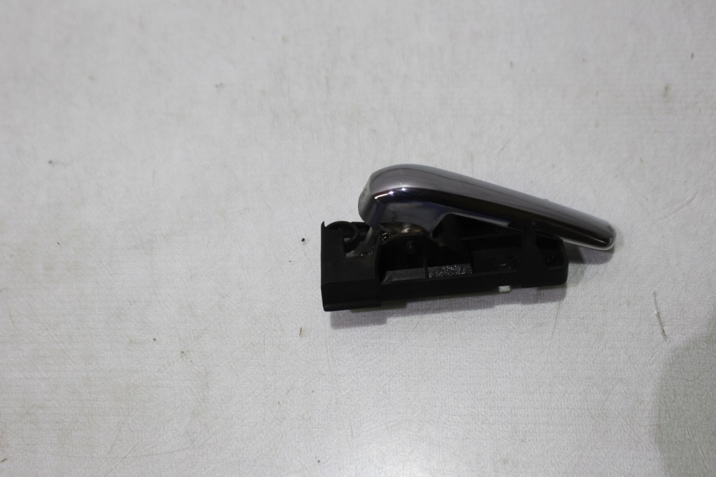 Ручка права передня внутрішня alfa romeo 147 Ціна