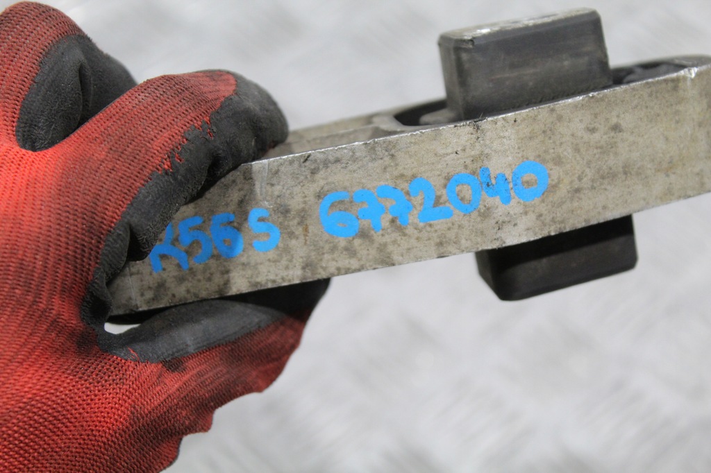 фото №2, Кронштейн подушка двигателя mini cooper r56 s 6772040