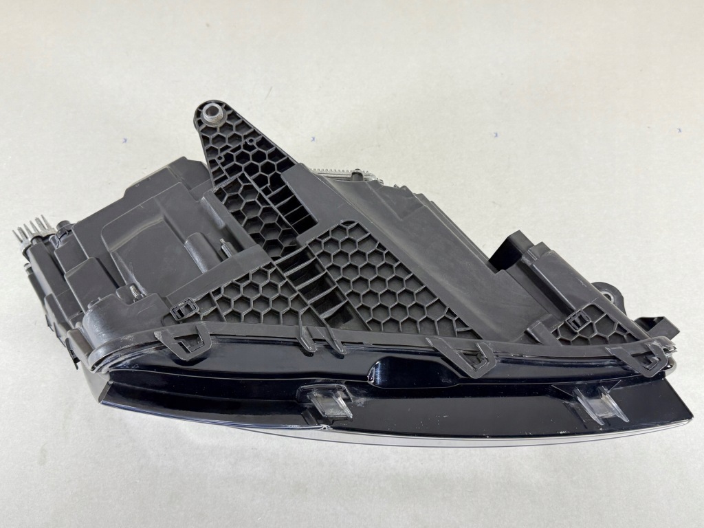 фото №12, Skoda superb iii 3 lift 3v1 лампа ліва права перед full led фари kpl