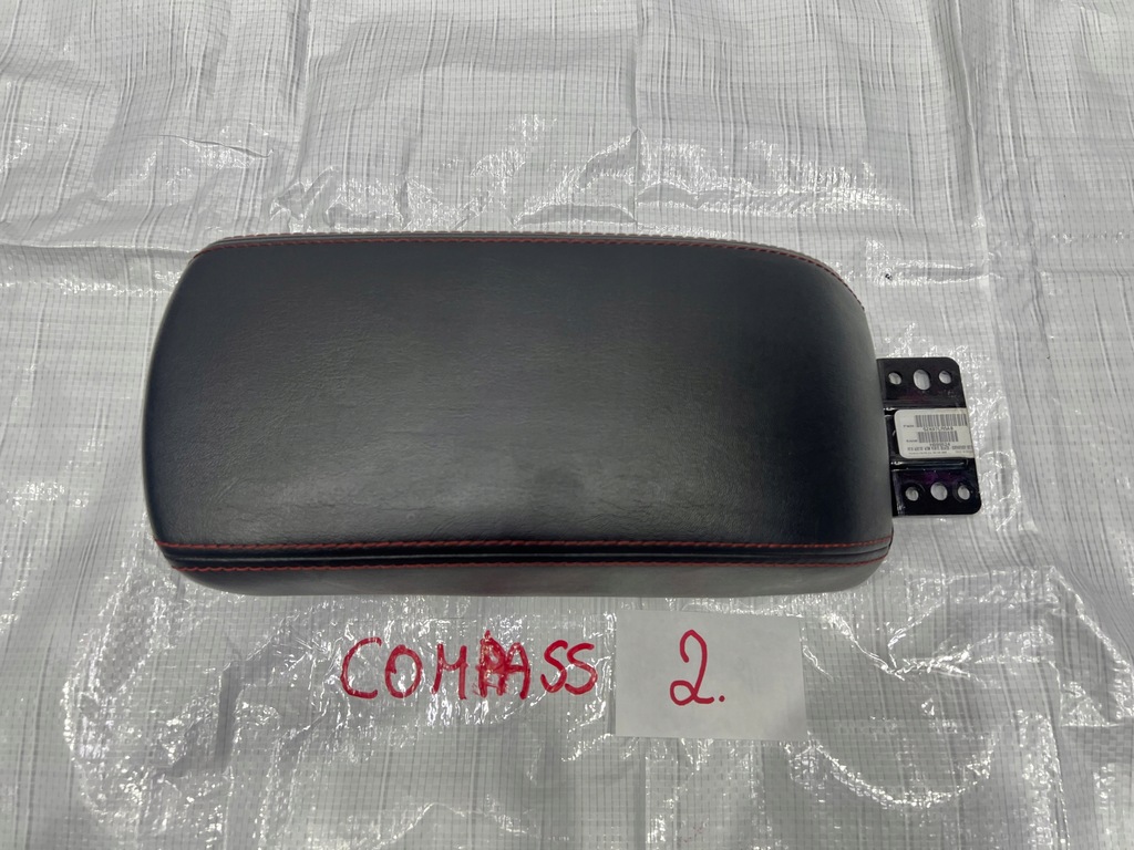 фото №1, Jeep compass ii подлокотник