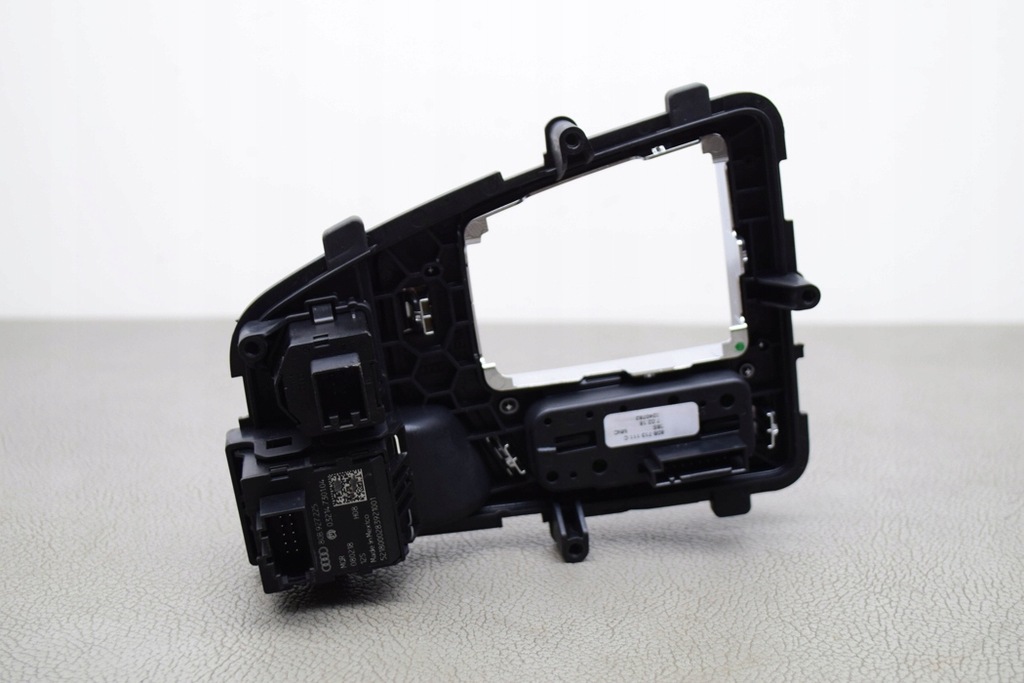 фото №9, Указатель переключения передач audi q5 fy 80b927225 2018