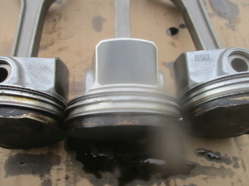 Wał коленчатый 04cam vw audi skoda seat chza 1.0tsi с Разборки