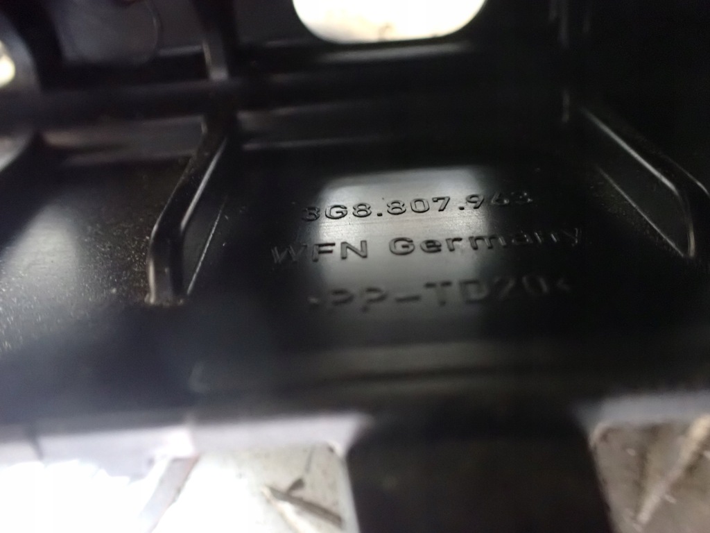 фото №7, Напрямна бампера перед vw arteon 3g8807963 10743