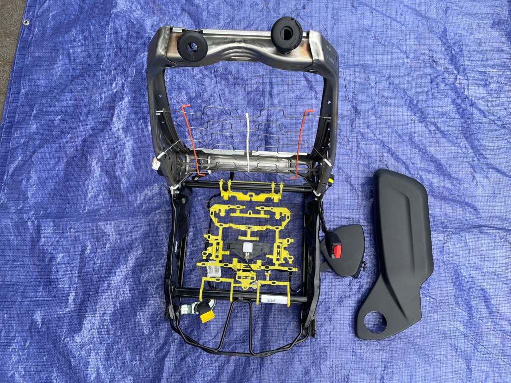 фото №5, Peugeot 208 ii сиденье каркас правый перед 2022 rok