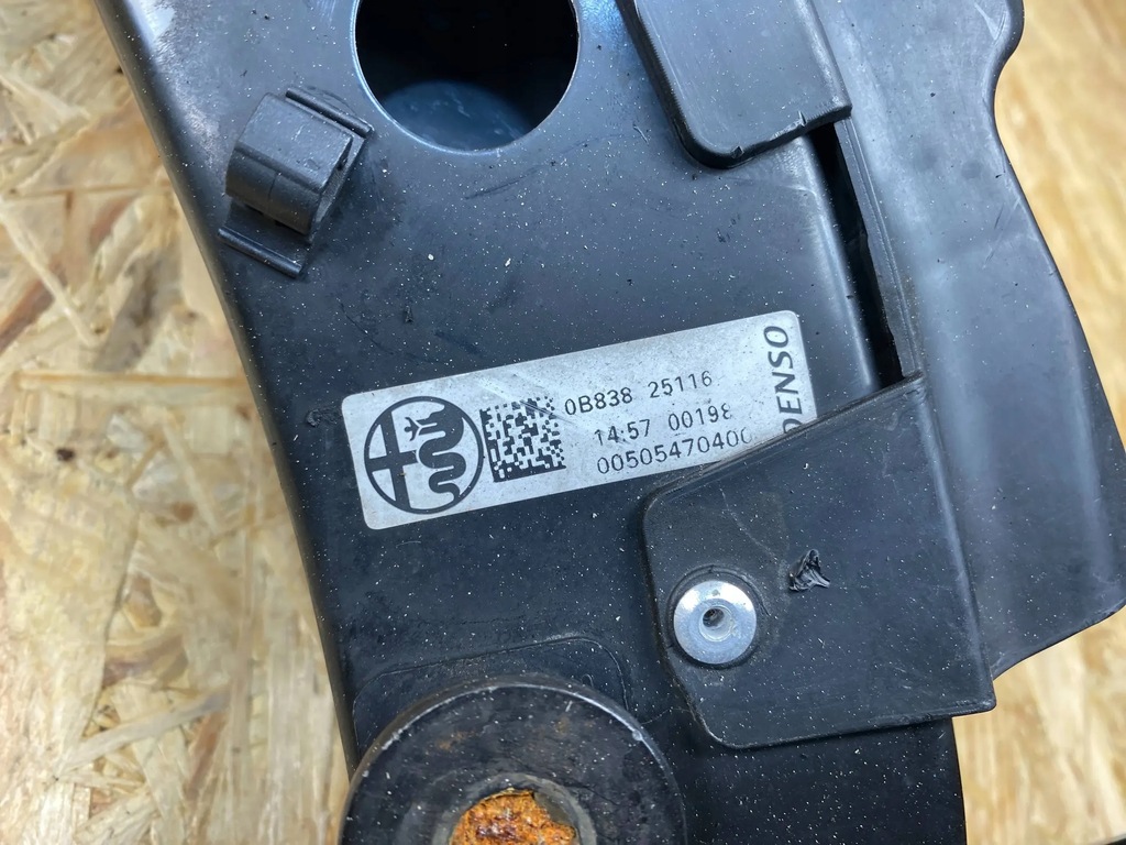 фото №13, Підсилювач pas передній верхній замок alfa romeo giulia 505470400 2016-