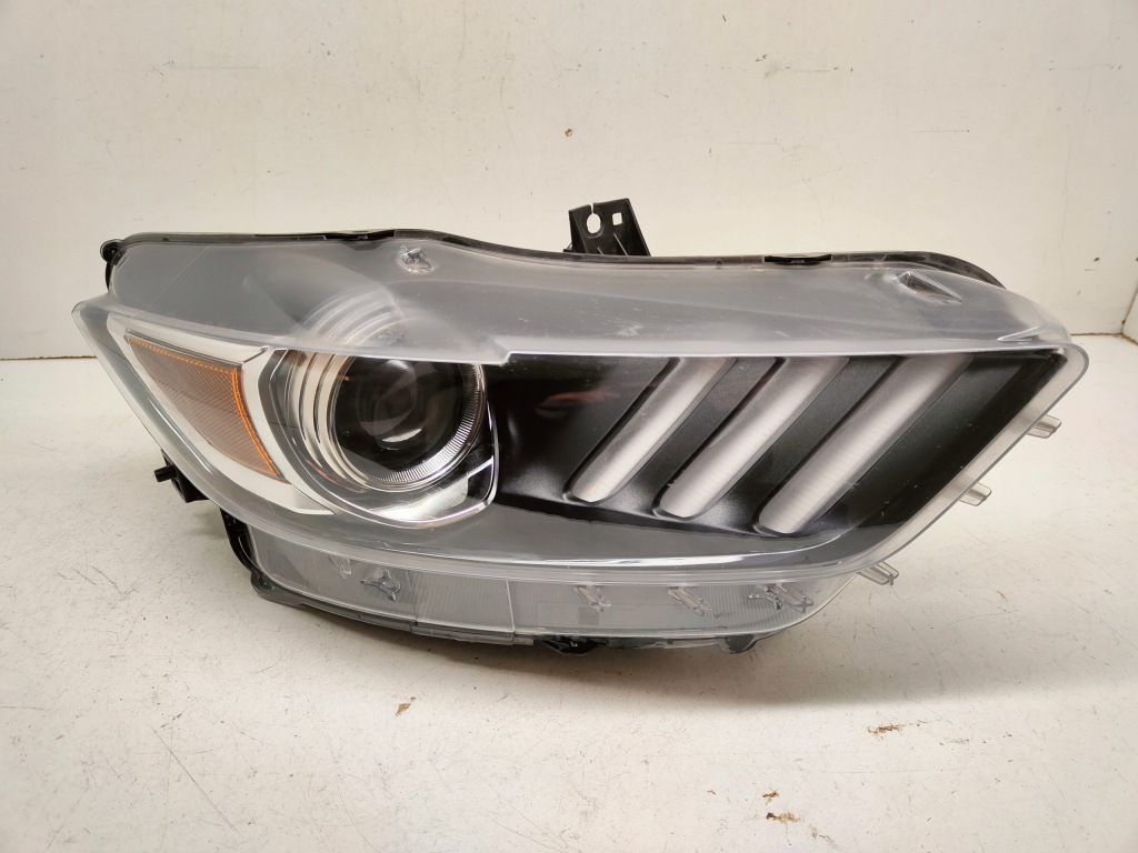 Купить Фара правый  ford mustang 6 vi bixenon led европа  ideał