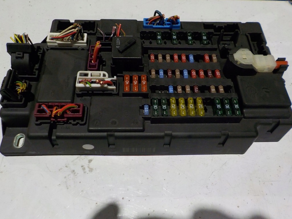 Купить Mini r56 модуль bsi uch 51944g106