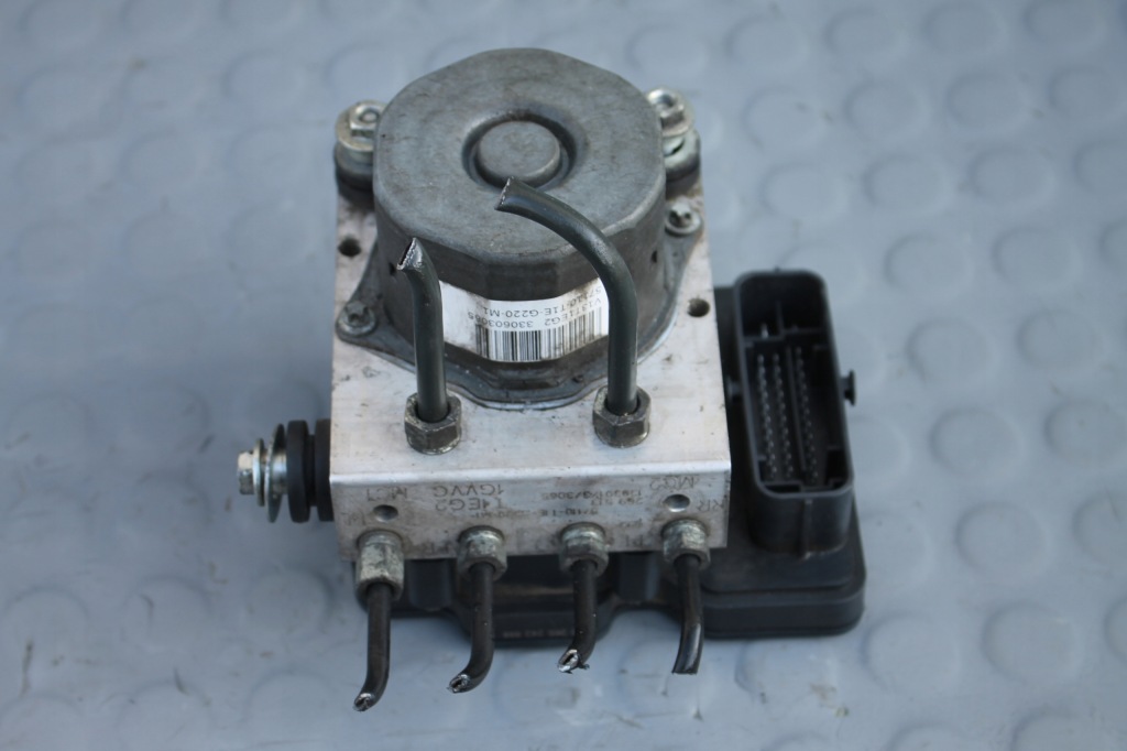 фото №1, Насос abs блок управления t1eg2 honda cr-v iv 2.0 i-vtec 12-14