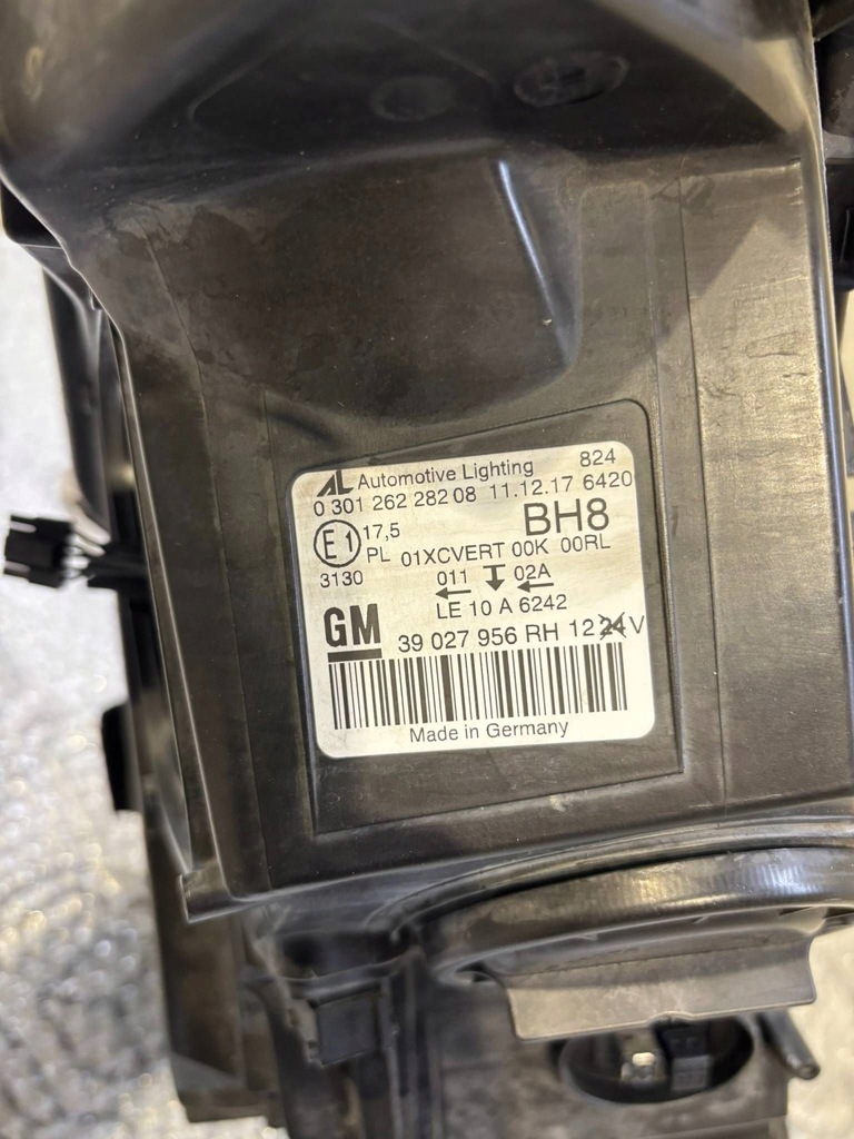 фото №6, Фара передній правий ксенон opel cascada - 39027956