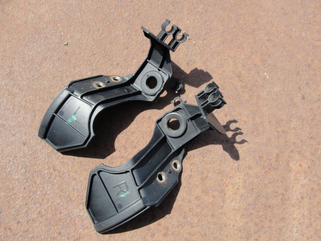 фото №1, Кронштейн трубопровод тормозных перед mercedes clk