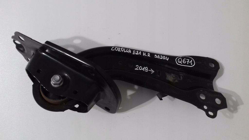 фото №1, Toyota corolla e21 рычаг задний правый большой задняя 19-