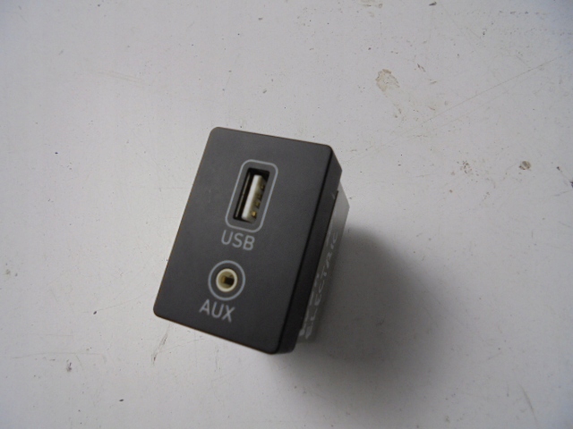 фото №1, Разъём port aux usb hyundai kona electric 20 r