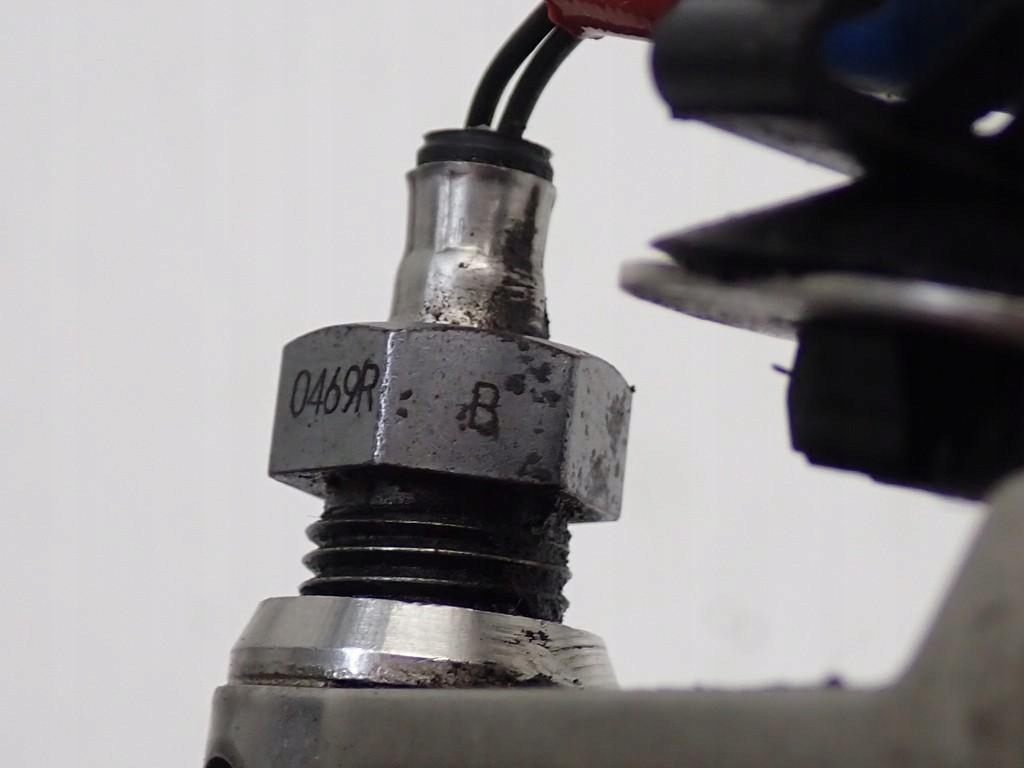 фото №8, Датчик температуры выхлопных газов шланг трубка egr renault trafic iii 2.0 dci 21r