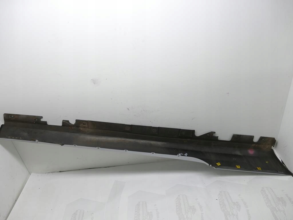 фото №10, Bmw оригинальный номер 7227985 молдинг порог