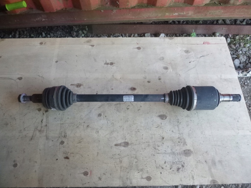 фото №1, Dodge challenger 2015+ приводной вал шарнир левый правый задняя p68277002ab