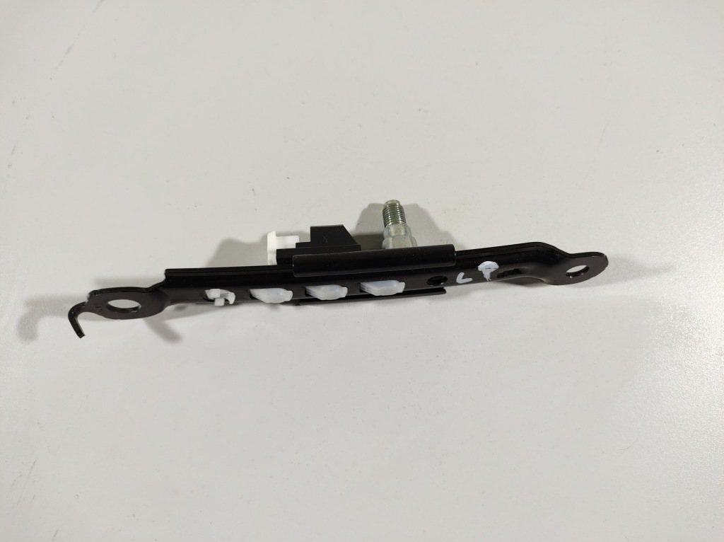 фото №8, Lexus is300h 13r ползунок поперечина левый перед