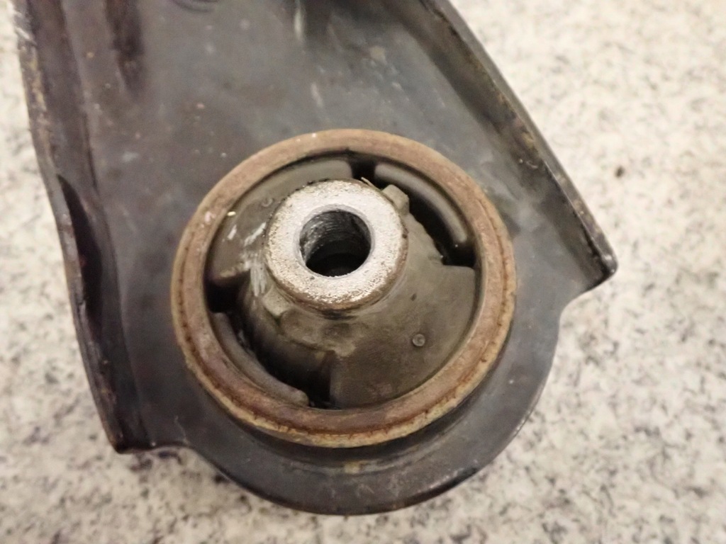 фото №6, Nissan xtrail t31 рычаг передний левый lub правый