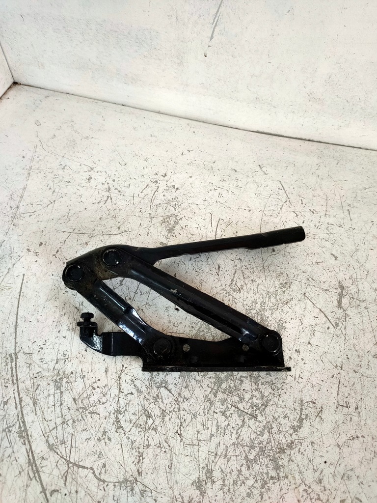 фото №1, Петля капот vw eos 1q0828302c правый