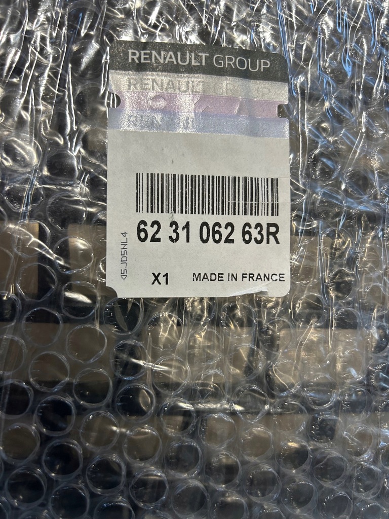 фото №1, Решётка радиатора радиатора оригинальный номер 623106263r renault master iii