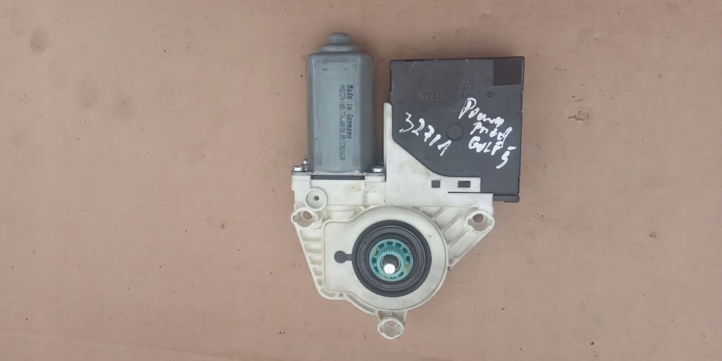 фото №1, Моторчик окон vw golf v