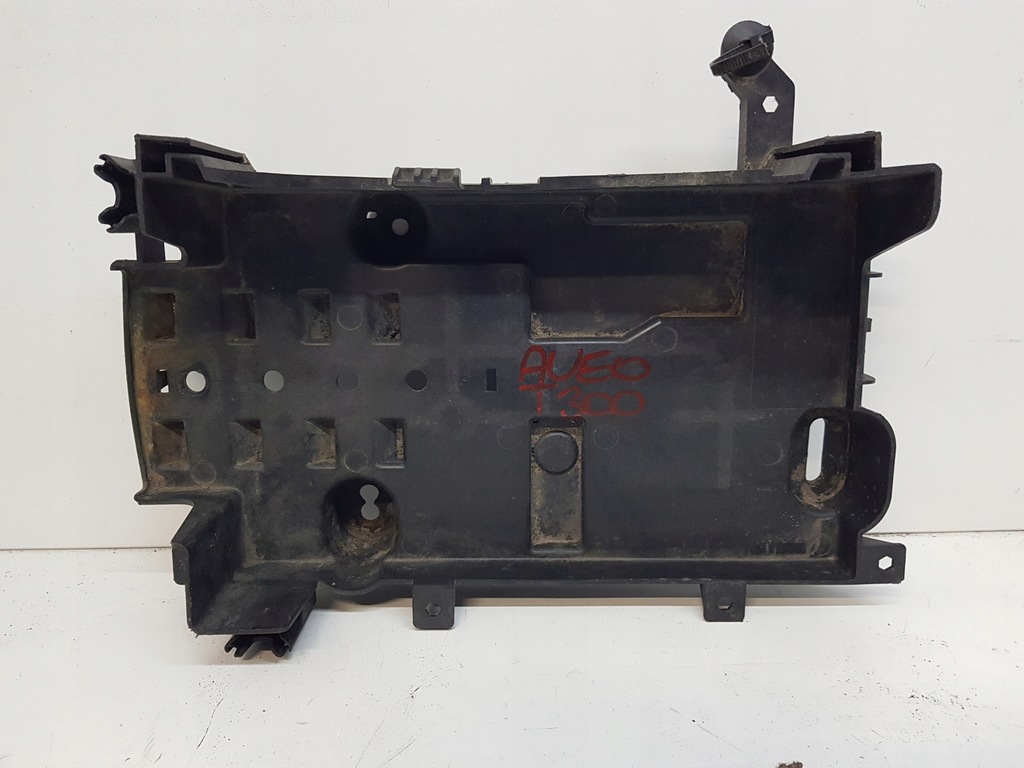 фото №1, Chevrolet aveo t300 основание аккумулятор 2011-