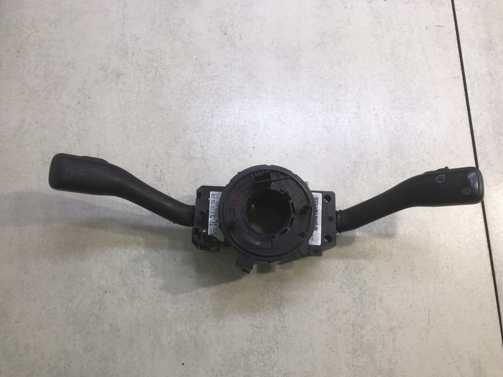 фото №1, Переключатель комбинированный fabia i 4b0953503e