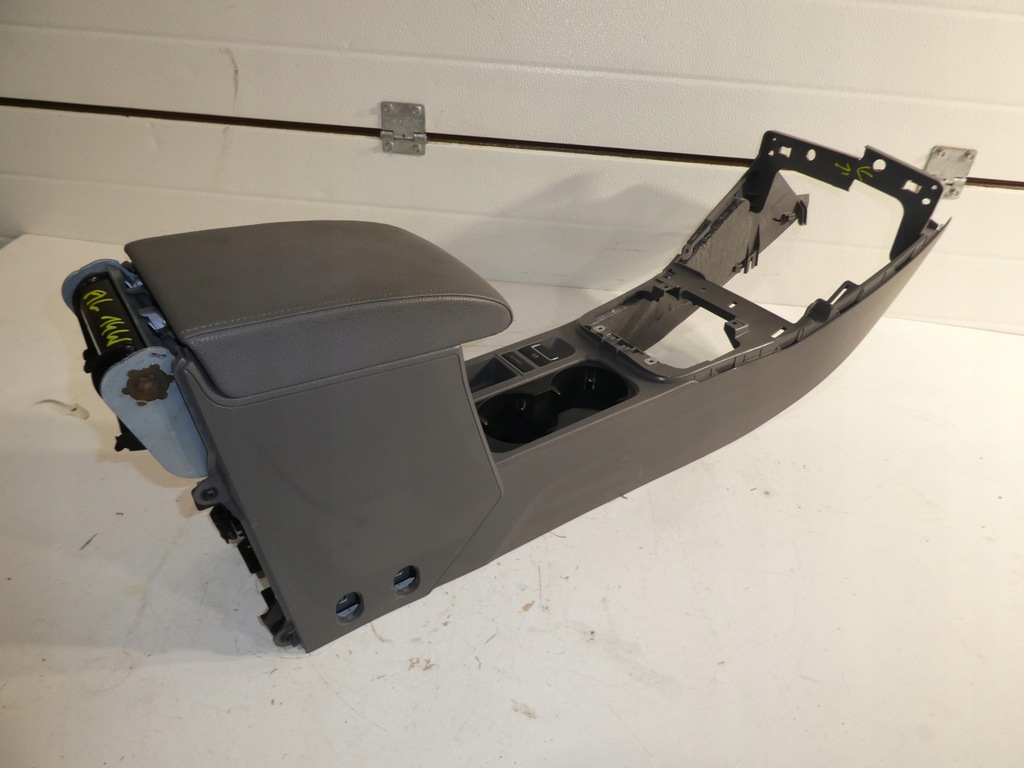 фото №6, Туннель подлокотник vw sharan alhambra 7n0864251