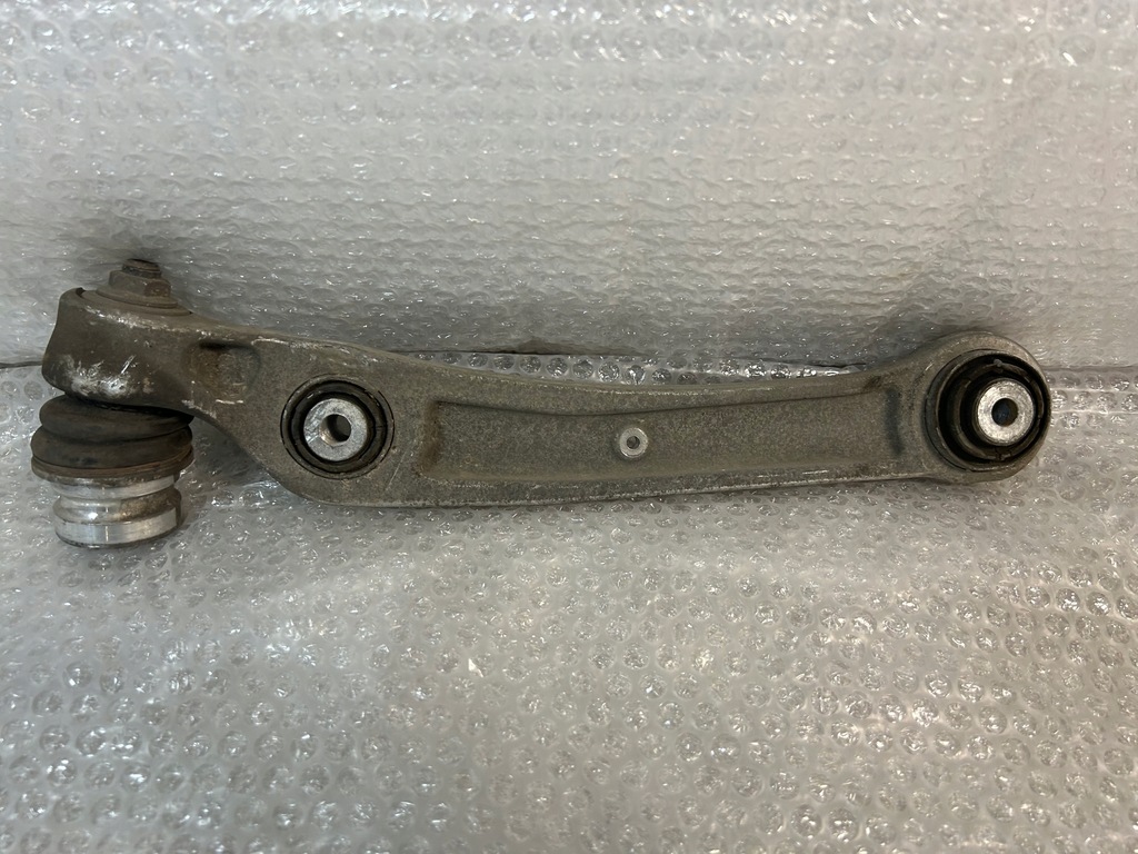 фото №1, Audi q7 4mo рычаг правый перед 4m0407156d