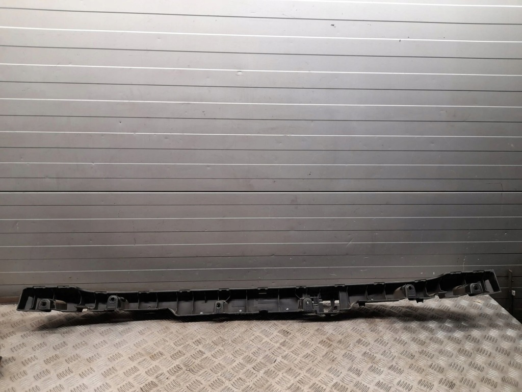 Audi q7 4m 2018 с задний кронштейн / кронштейн бампера заднего Недорого