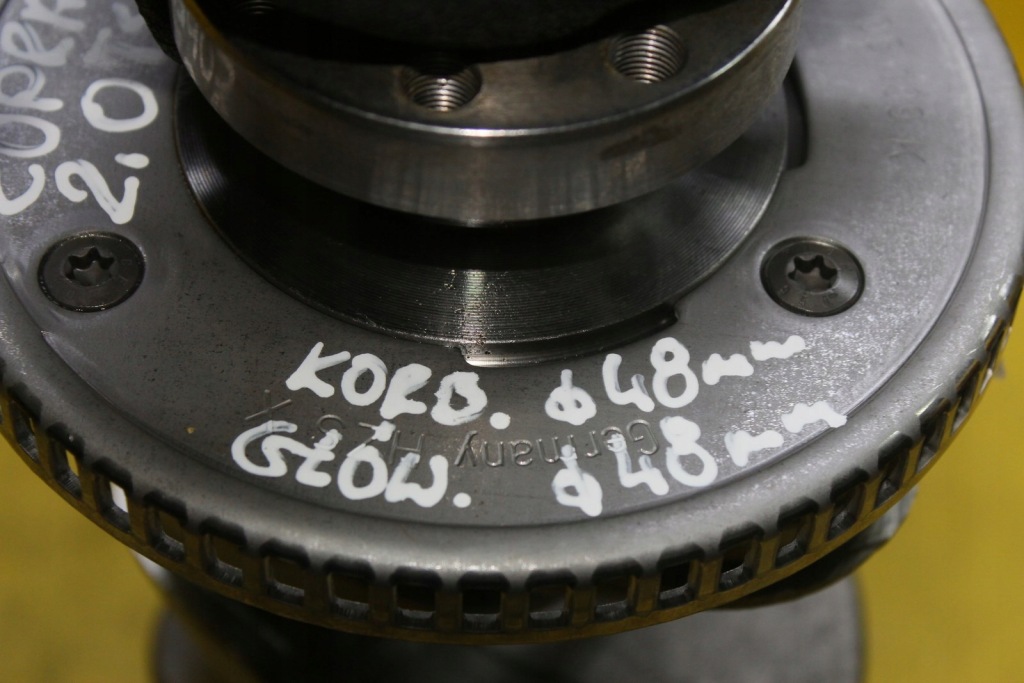 Wał колінчастий cupra a4 a5 a6 2.0 tsi dnn 06lf в Україні