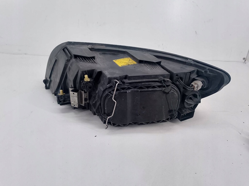 фото №9, Лампа перед правая volvo v50 30698886 0301198204