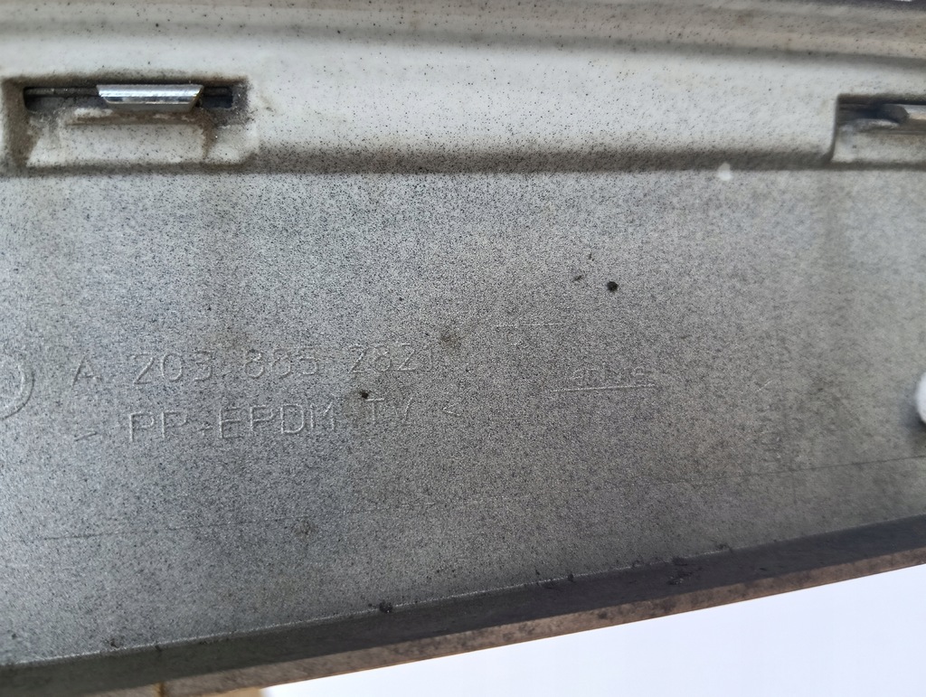 фото №9, Молдинг хром бампера задня правий a2038852821 mercedes w203