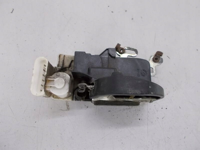 фото №1, Alfa romeo 147 замок дверь перед передний правый 3d