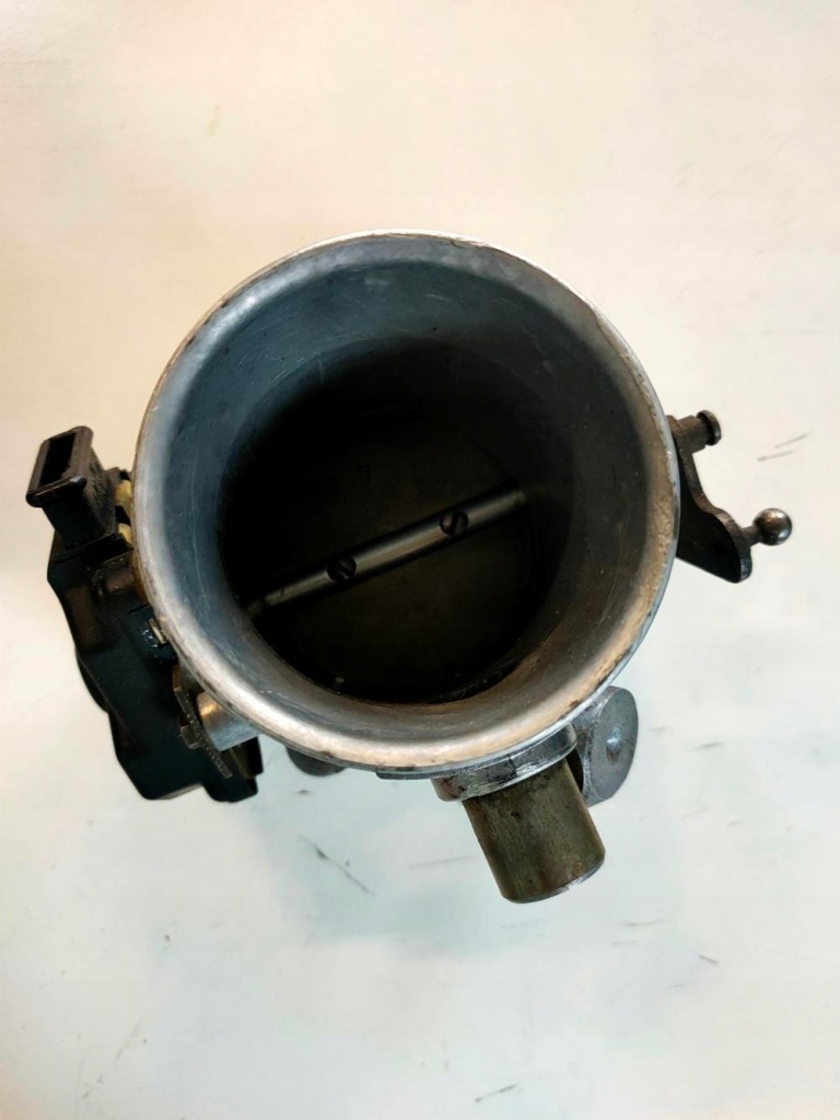 фото №5, Дросельна заслінка d-jet mercedes 107 350, 450 sl