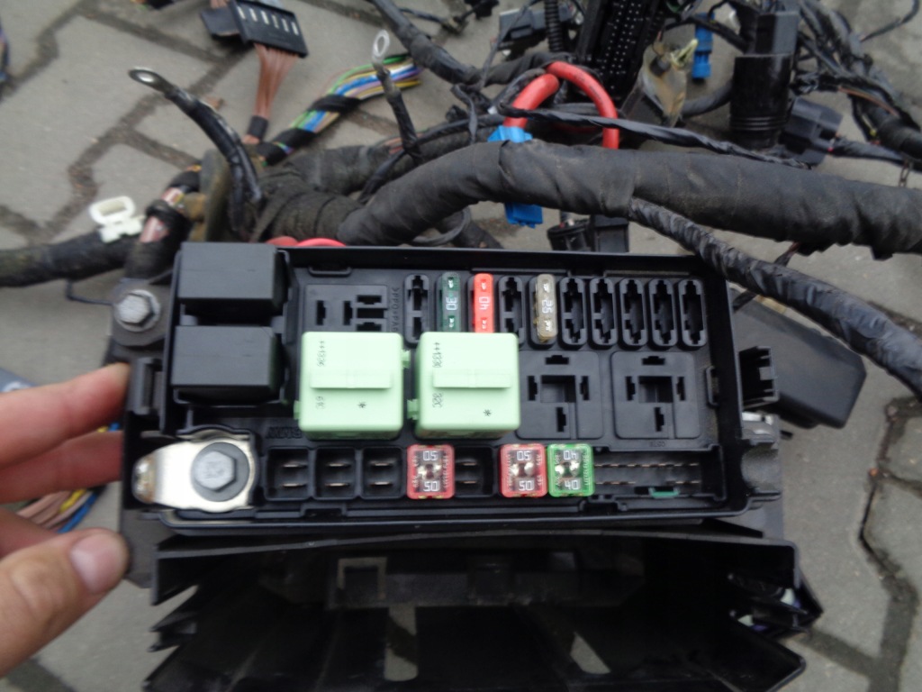 фото №4, Mini cooper r56 1.6d джгут електропроводка двигуна