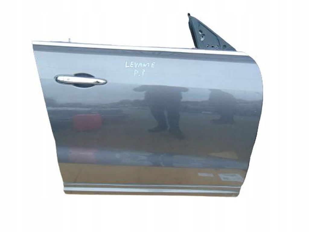 фото №1, Maserati levante двері передні праве