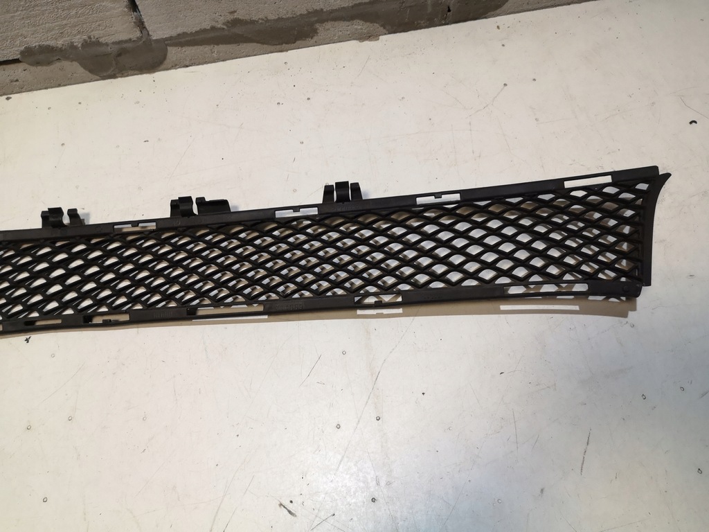 фото №7, Решётка средняя бампера mercedes w213 a2138850622