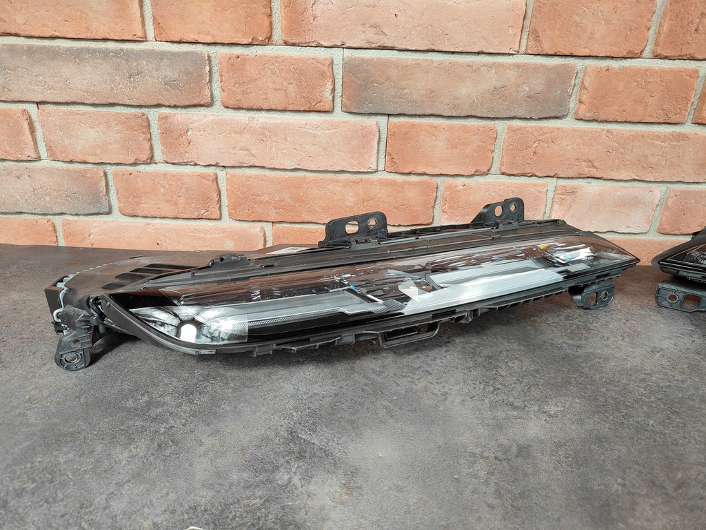 фото №16, Лампы лампа передняя левая + правая crystal svarovski led bmw 7 g70 i7