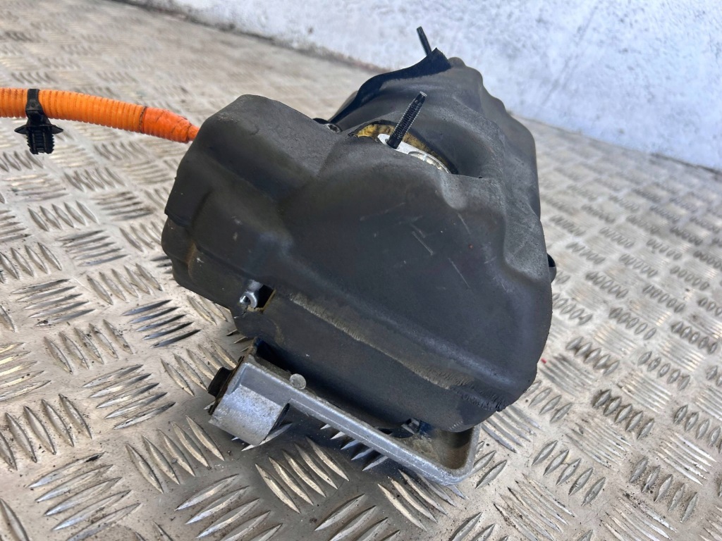 фото №8, Компрессор кондиционера tesla model x 104244200m