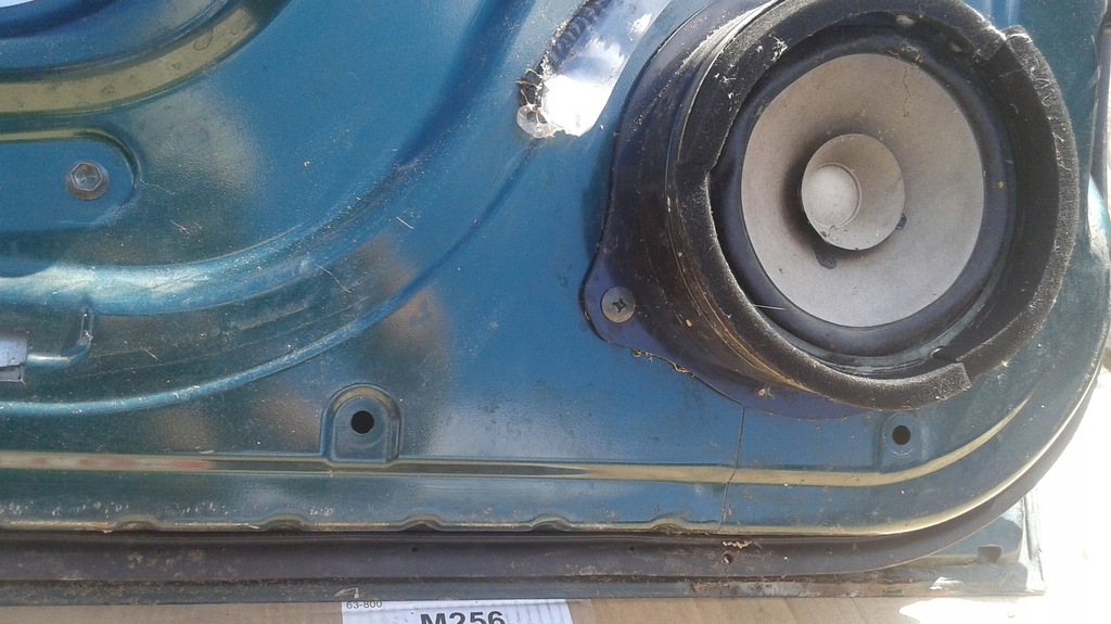 фото №16, Дверь левый перед левая передние + оборудование suzuki liana 01-07 z2t