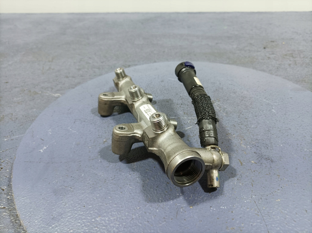 фото №3, Audi a5 f5 8w 3.0tdi 218km cswb молдинг упорскування права 059130090cs