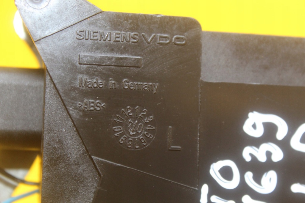 Купити Замок двері лівий перед передній mercedes vito w639 a6397200835