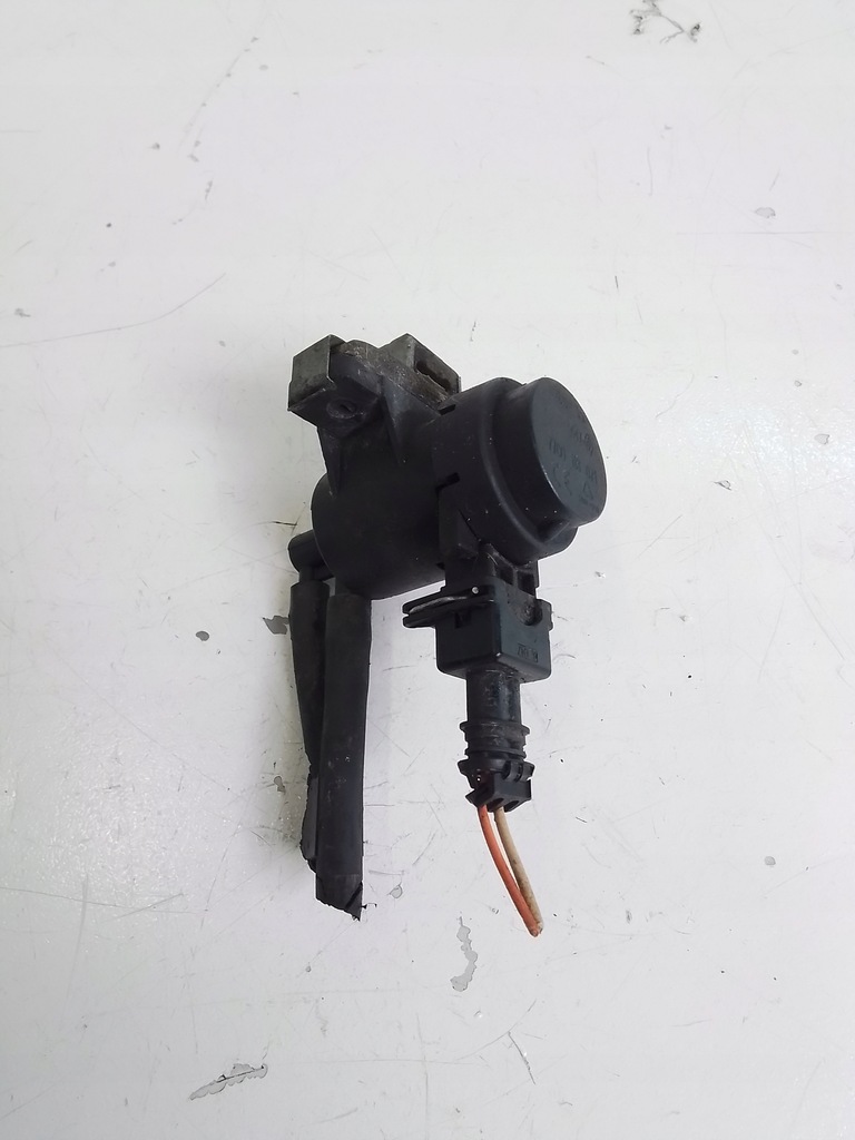 фото №1, M914 электроклапан вакуумa renault trafic vivaro 7700113071