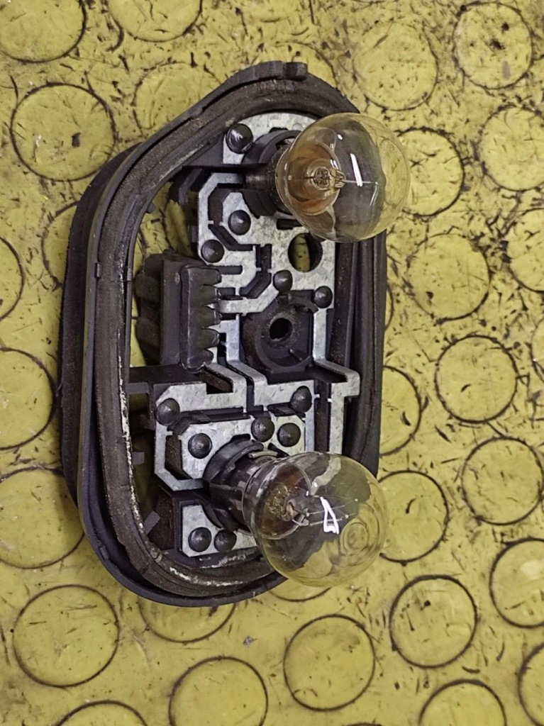 фото №7, Seat ibiza iii лампа правий задня 6l6945096