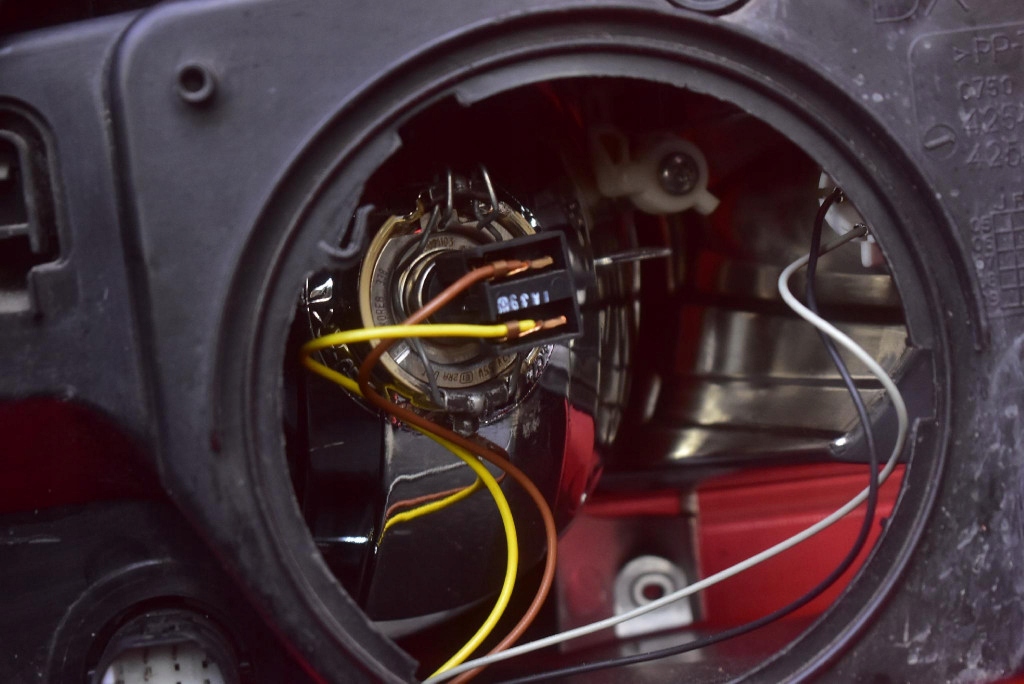 фото №8, Фара правий лампа перед eu 51799483 fiat croma 2 ii 05-08