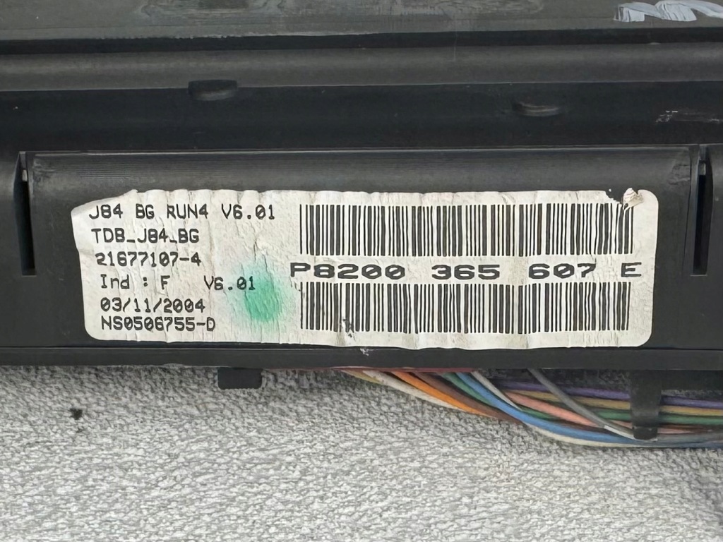 Панель спидометр дисплей renault scenic 2 p8200365607e Доставка